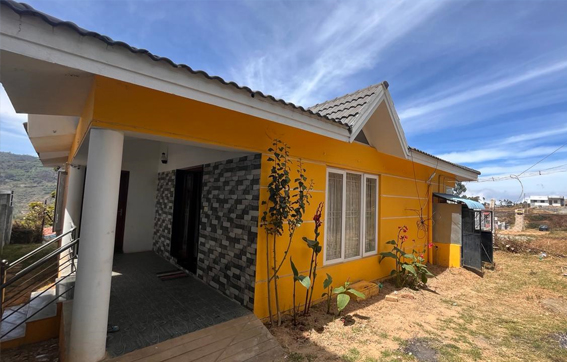 Yellow KSK Cottage